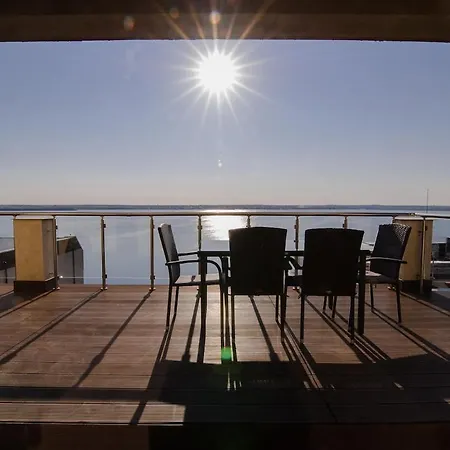 Sea Gem - 200m To Beach, Xl Terrace, And Beautiful Views
