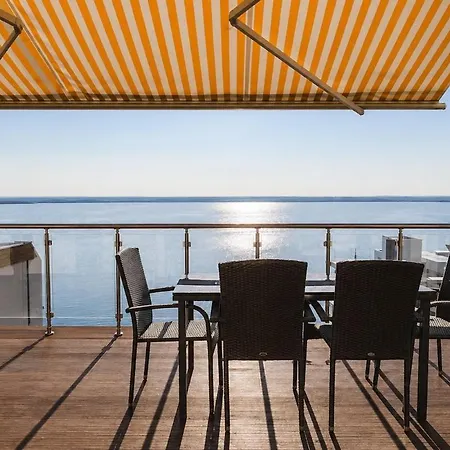 Sea Gem - 200m To Beach, Xl Terrace, And Beautiful Views Apartment *