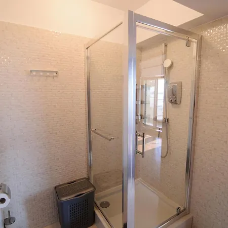 Sea Gem - 200m To Beach, Xl Terrace, And Beautiful Views *