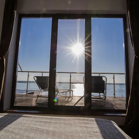 Apartman Sea Gem - 200m To Beach, Xl Terrace, And Beautiful Views *