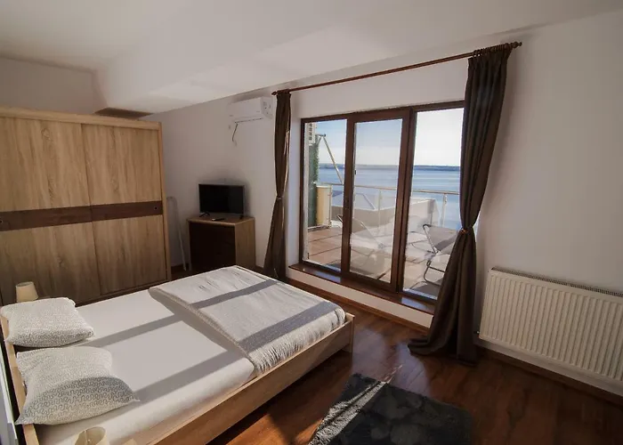 شقة Sea Gem - 200m To Beach, Xl Terrace, And Beautiful Views *